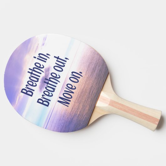 息を吸い、息を吐き、動やる気を起こさせるき、 卓球ラケット (横)