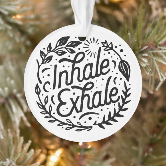 息を吸って吐き出す深い オーナメント (ツリー)