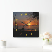 息を呑むタマリンドの夕日 スクエア壁時計 (ホーム)