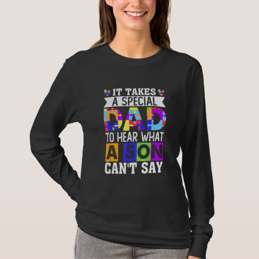 息子が言えないことを聞くには特別なパパが必要だ Tシャツ (正面)