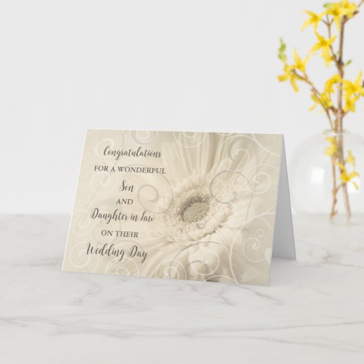息子と娘婿の結婚式おめでとうございます カード (黄色い花)