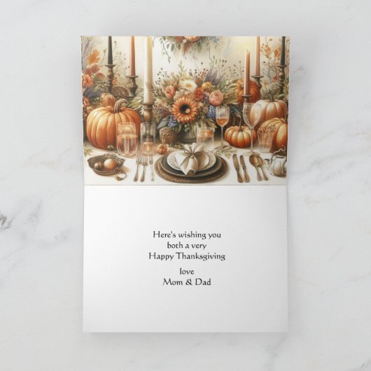 息子と彼の妻は幸せな感謝祭の挨拶のために カード (内部)
