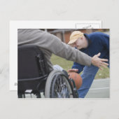 息子と遊障害者のバスケットボール ポストカード (正面/裏面)