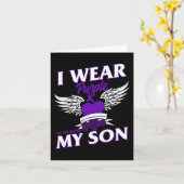 息子のオーバードーズ追悼でパープルエイを身に着ける カード (黄色い花)