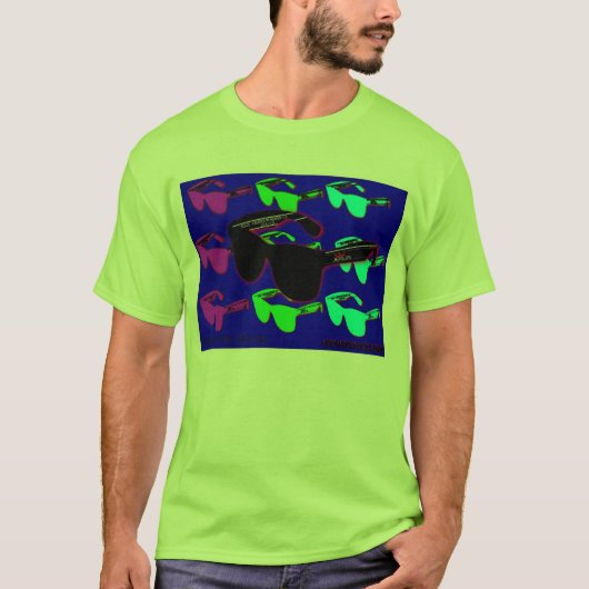 息子のTシャツで楽しい時を過して下さい Tシャツ (正面)