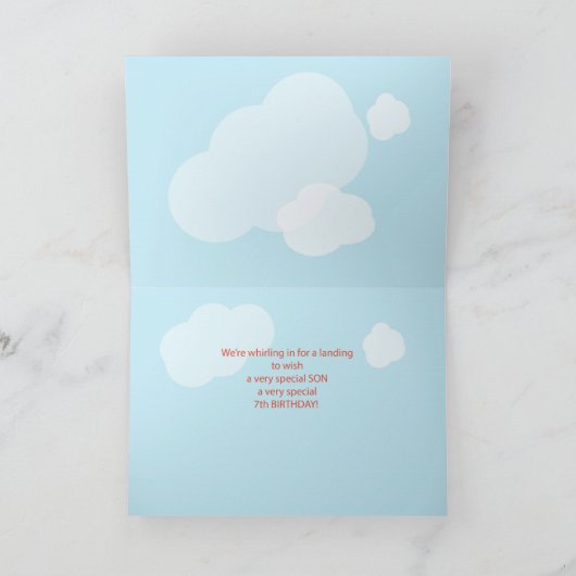 息子、ヘリコプターとの7誕生日 カード (内部)