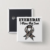 息子-私は私の英雄の軍隊を恋しく思います毎日 缶バッジ (正面&裏面)