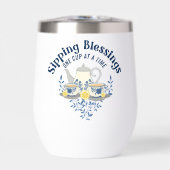 恵みを一度に1杯ずつ飲み込む (正面)