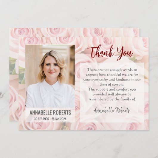悔やみや弔慰の花束柔らかいピンクのバラの写真葬儀 サンキューカード (正面/裏面)