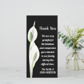 悔やみや弔慰サンキューメモリアルホワイトリリーフラワーカード サンキューカード (スタンド正面)