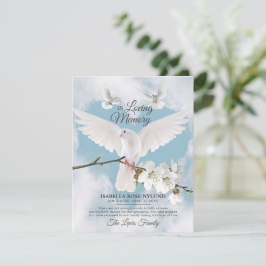 悔やみや弔慰メモリの白いハト天国をメモ感謝していリに入れる  サンキューカード (スタンド正面)