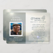 悔やみや弔慰ユー平和な雲ブルー&ホワイト サンキューカード (正面/裏面)