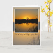 悔やみや弔慰、日の出の後ろの木のシルエット、カード カード (黄色い花)