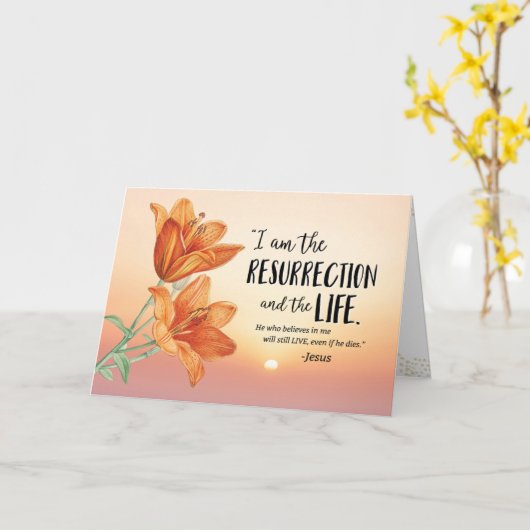 悔やみや弔慰、私は復活と人生である カード (黄色い花)