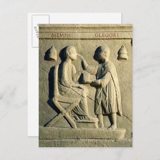 患者を調べる眼科医を描いたレリーフ、 浮き彫り ポストカード (正面/裏面)