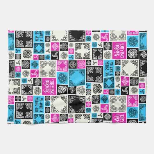 悪い仕事パターンを避けるために皿を乾かすおもしろい キッチンタオル (横)