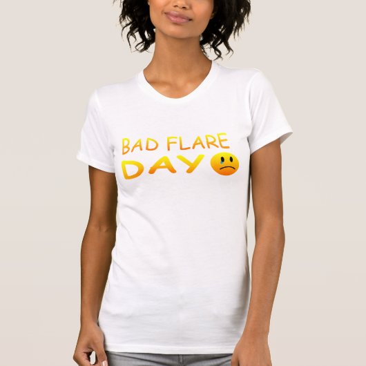 悪い火炎信号日のよい日 Tシャツ (正面)