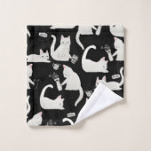 悪い猫が物を叩き、白い猫が黒 バスタオルセット (ウォッシュタオル)