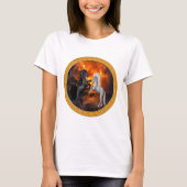 悪い稲妻の嵐で戦っている馬 Tシャツ (正面)