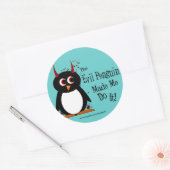 悪のペンギンに貼られた ラウンドシール (封筒)