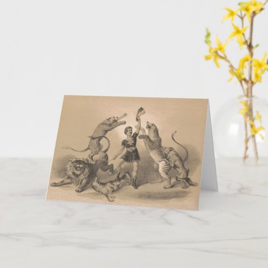 悪動物の中に立っているサーカスのパフォーマー カード (黄色い花)