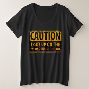 悪得い寝床に プラスサイズTシャツ