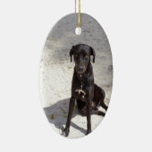 悪意に満ちた目をした黒犬 セラミックオーナメント (右)