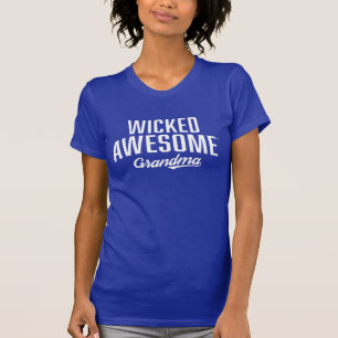 悪賢く素晴らしい祖母 Tシャツ