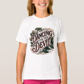 悪魔と踊る ゴシックアート Tシャツ (正面)