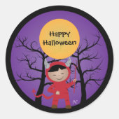 悪魔のコスプレをした子供 ハッピーハロウィン ステッカー (正面)