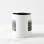 悪魔のポットと日没の崖の景色 マグカップ (中央)