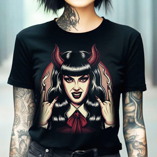 悪魔の女 Tシャツ