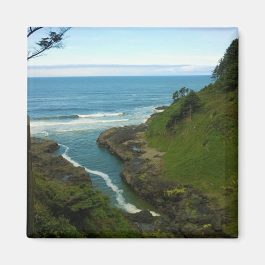 悪魔の教会、永続岬、または マグネット (正面)