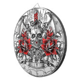 悪魔の翼が付いているスカルnの短剣 ダーツボード (正面右)