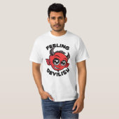 悪魔的に可愛い微笑む悪魔 Tシャツ (正面フル)