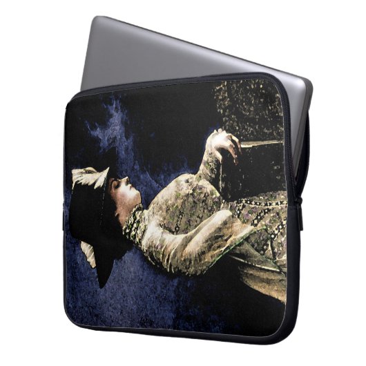 悲しいビクトリアンヴィンテージの帽子をかぶった女性 ラップトップスリーブ (正面左)