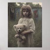 悲しい幽霊の子どもが放棄されたヴィンテージサーカスで ポスター (正面)