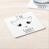 悲しい猫顔：ごめんなさい スクエアペーパーコースター (アングル)