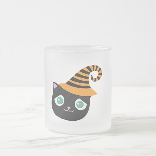 悲しい目と帽子を持つ黒お洒落猫 フロストグラスマグカップ (中央)