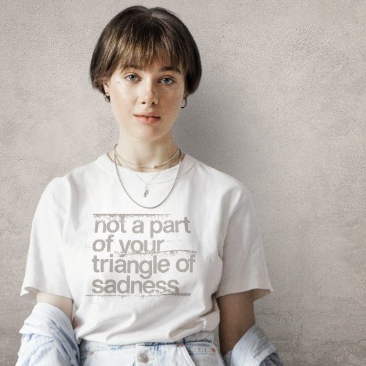 悲しみの三角形Tシャツ Tシャツ