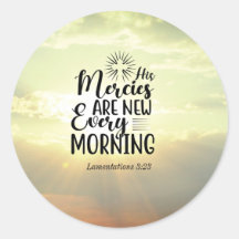 悲嘆の3時23分、毎朝彼の歓喜が新たに 