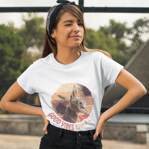 悲鳴おもしろいロバ – 良い雰囲気のみ Tシャツ