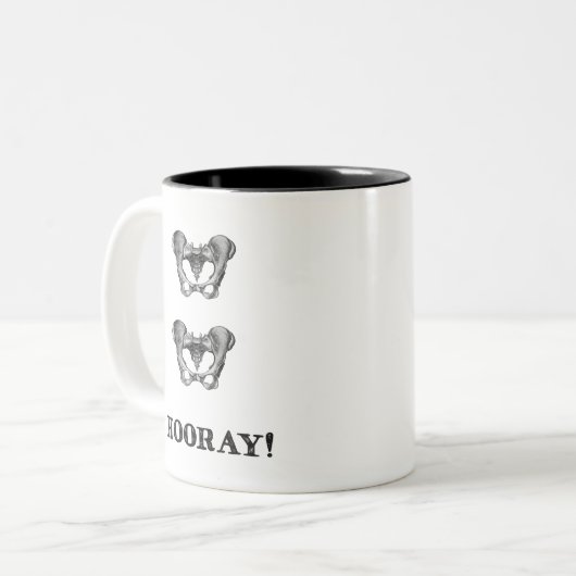 情報通のお尻のHooray解剖学メッセージのマグ ツートーンマグカップ (正面左)