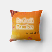 情熱を込めて実行 クッション (裏面)