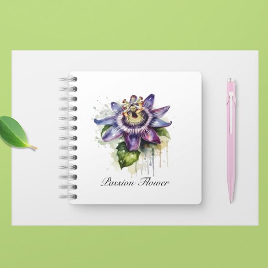 情熱的な紫色のパッションフラワー ノートブック