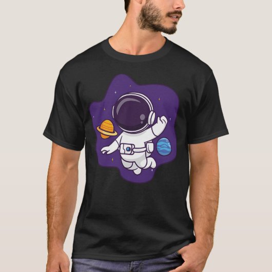惑星と宇宙に浮かぶ可愛い宇宙飛行士 Tシャツ (正面)