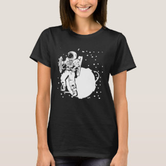 惑星のハーモニストと宇宙飛行士のハーモニカ奏者 Tシャツ