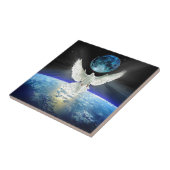 惑星の地球の日の出上の平和の鳩 タイル (側面)