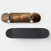 惑星を形成する材料の円盤は星を回る。 スケートボード (横)