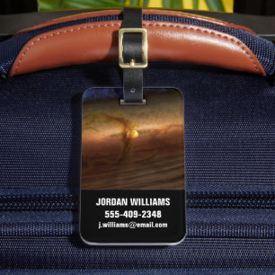 惑星を形成する材料の円盤は星を回る。 ラゲッジタグ